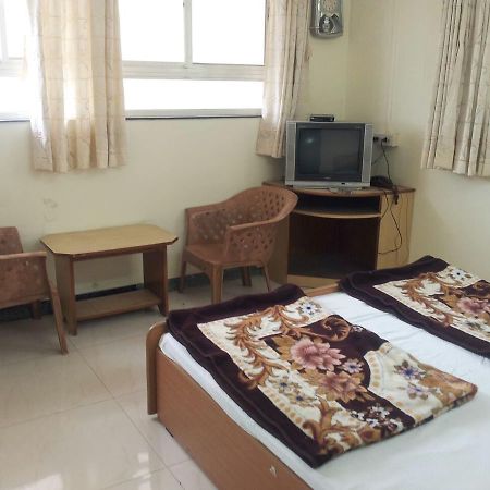 הוילה סטרה Sarang Lodging & Boarding מראה חיצוני תמונה