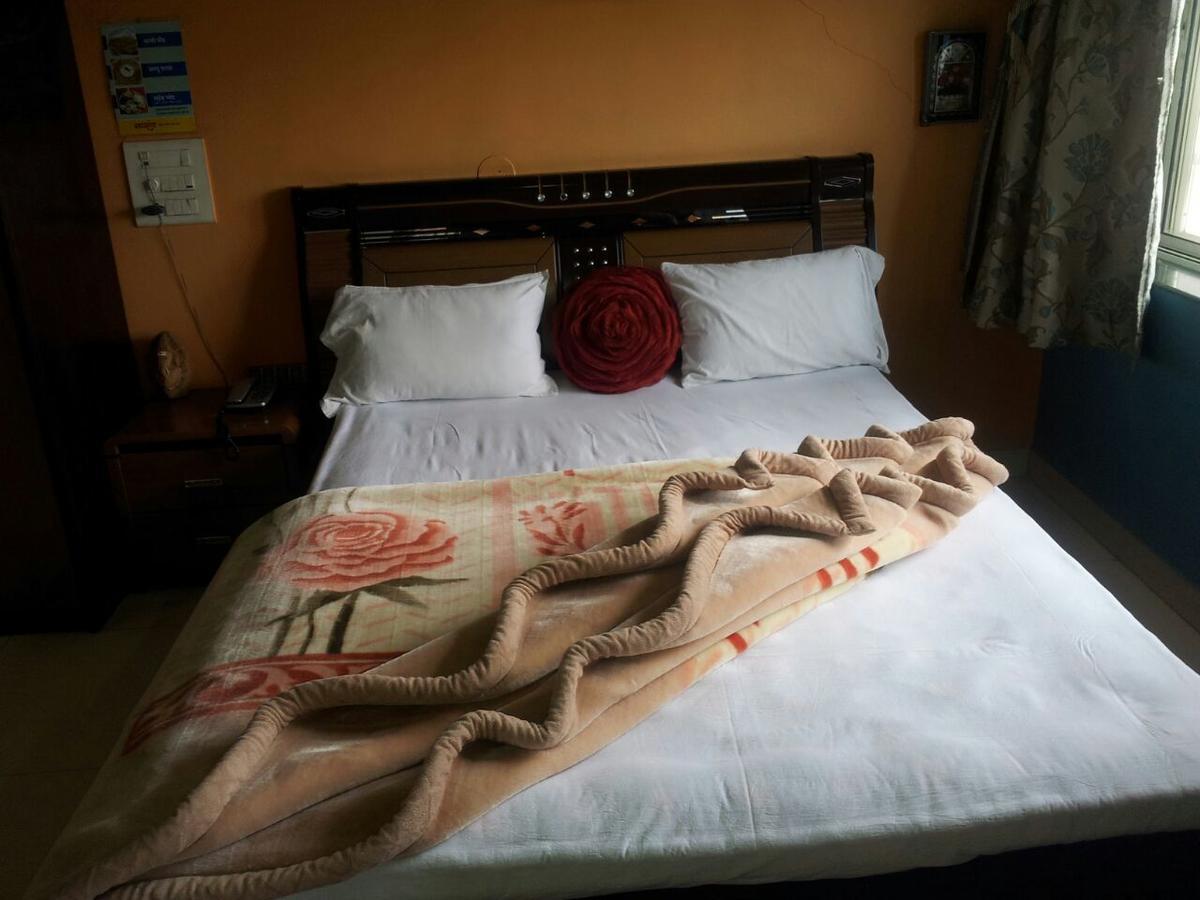 הוילה סטרה Sarang Lodging & Boarding מראה חיצוני תמונה